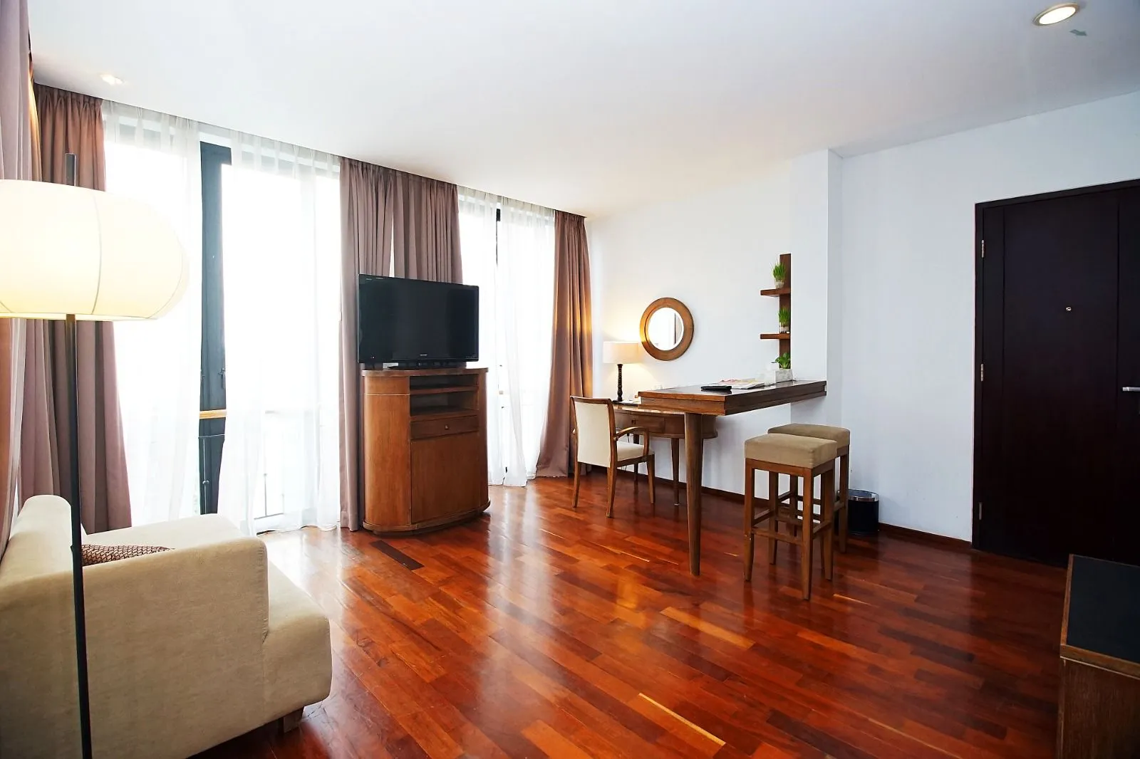 Suite Room 1